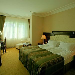 Standard Zimmer mit Kingsize-Bett